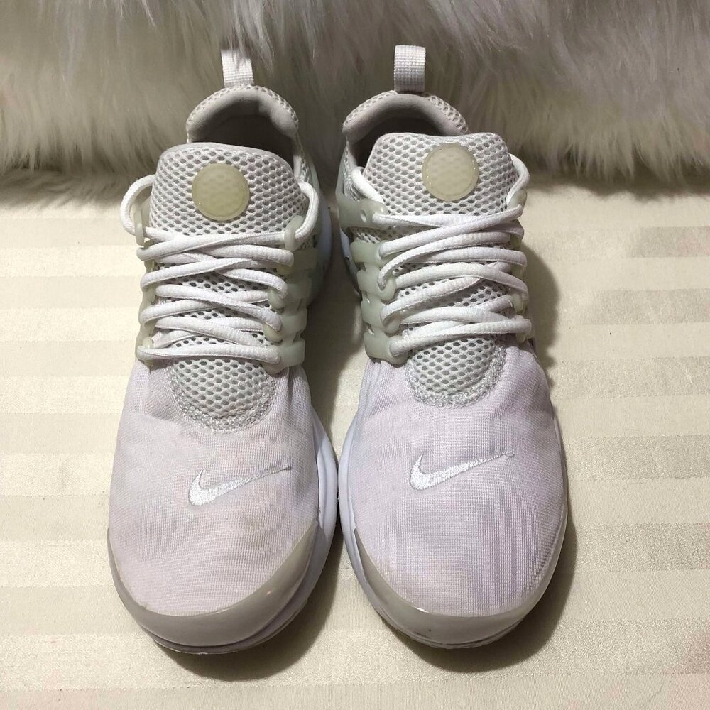 Nike Women's White Athletic Shoes